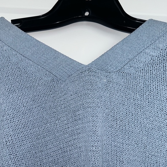 Moon & Madison cropped sweater-NEW! Never worn! - Picture 5 of 7